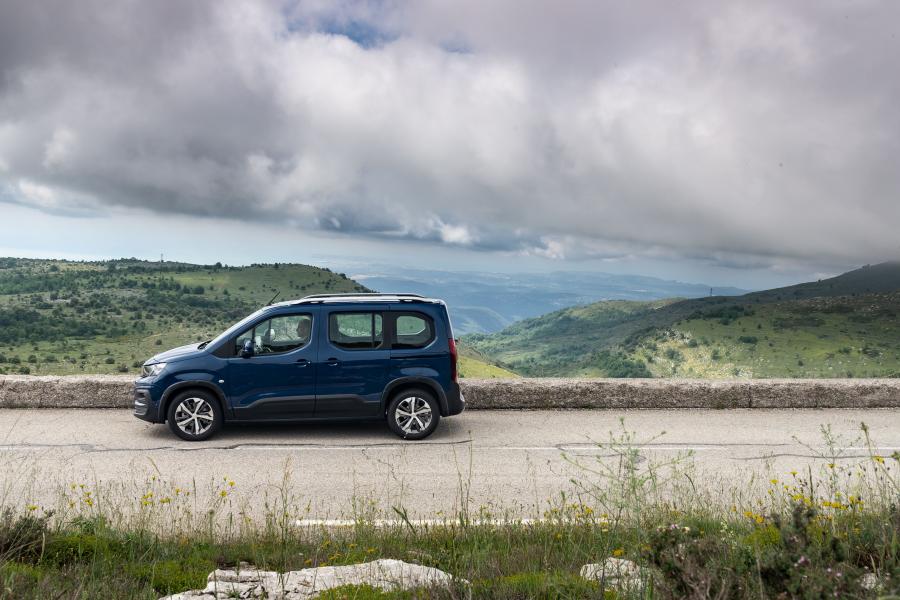  Peugeot Rifter 2018 года  (WW) (фото 41 из 43)
